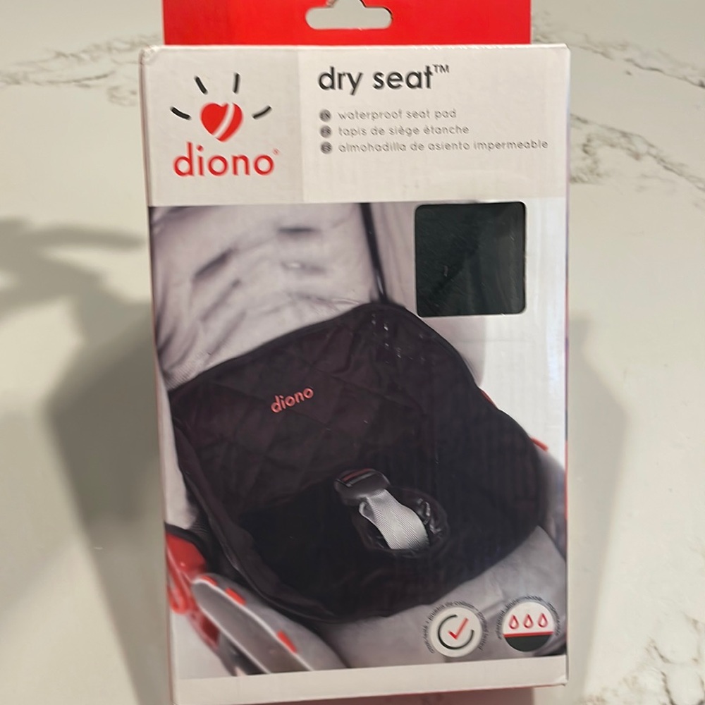 NEW IN BOX waterproof seat pads